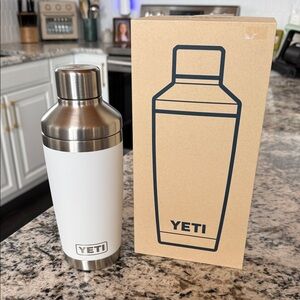YETI White and Silver Cocktail Shaker